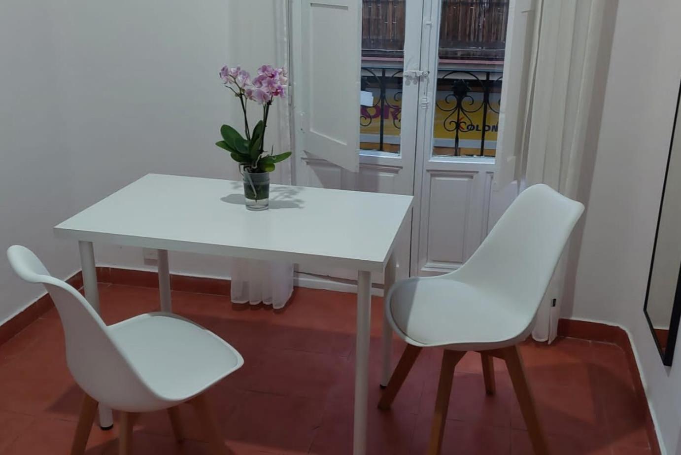 Habitacion Cerca Centro De Madrid Rum bild